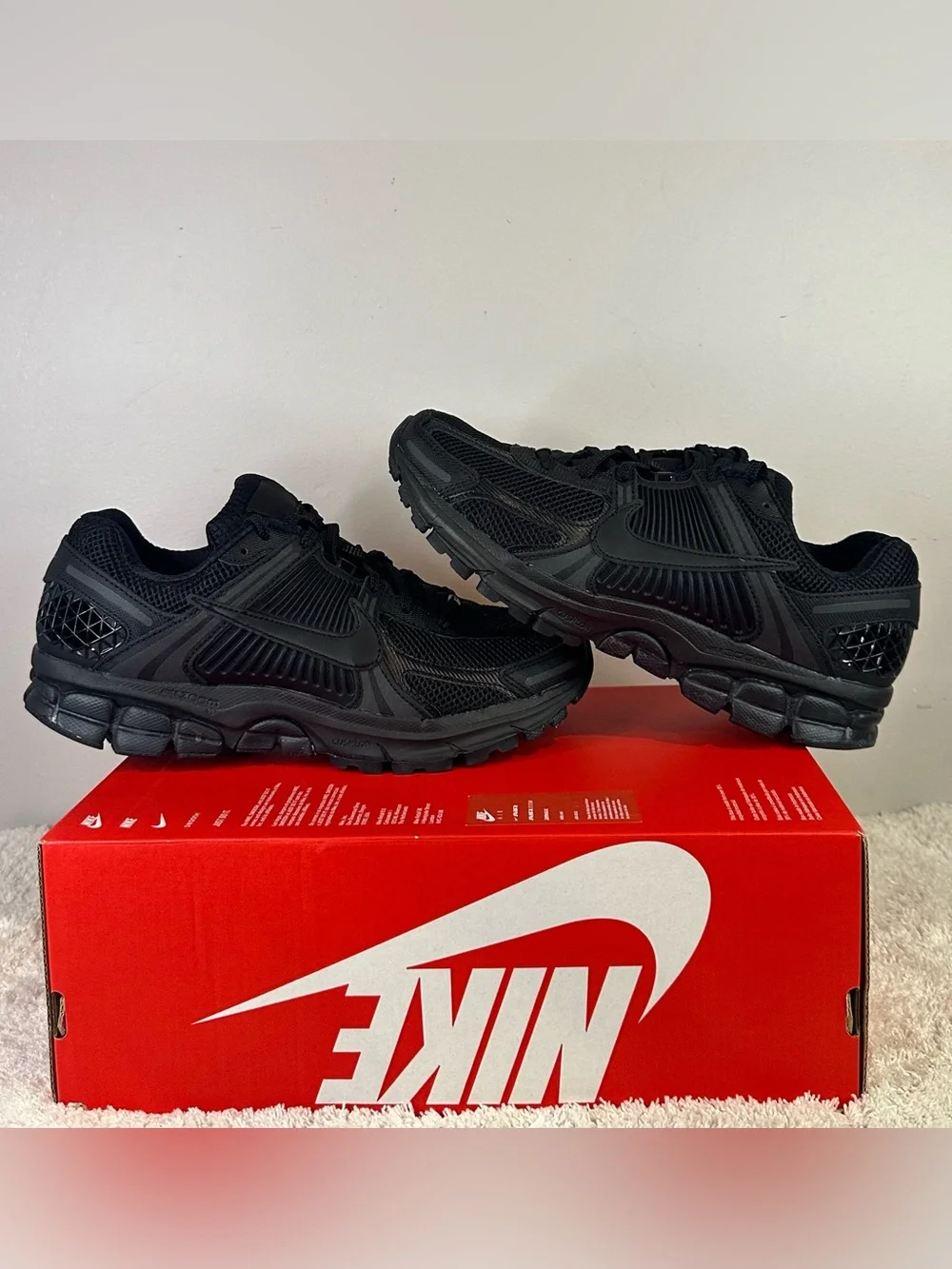 Nike Air Zoom Vomero 5